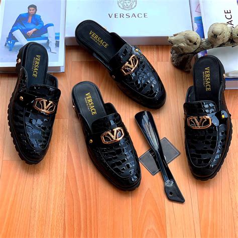 comprar ropa de versace jeans|versace shoes official website.